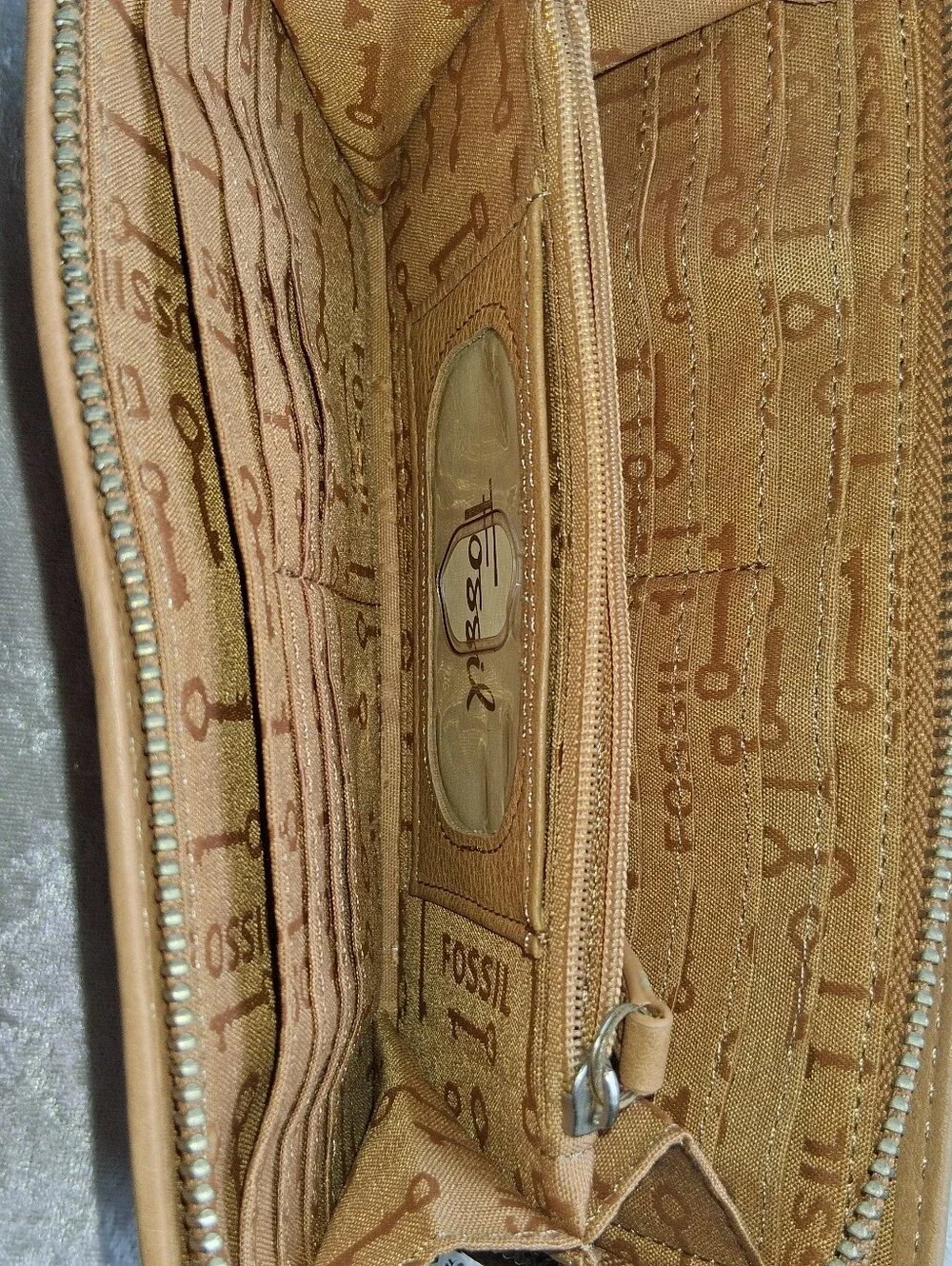 Fossil Maddox Leather Flap Clutch Wallet - Camel/Tan - NWOT